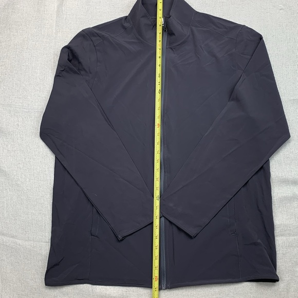 ID Ideology Men's Moisture-Wicking Full-Zip Jacket Size L - Picture 3 of 8